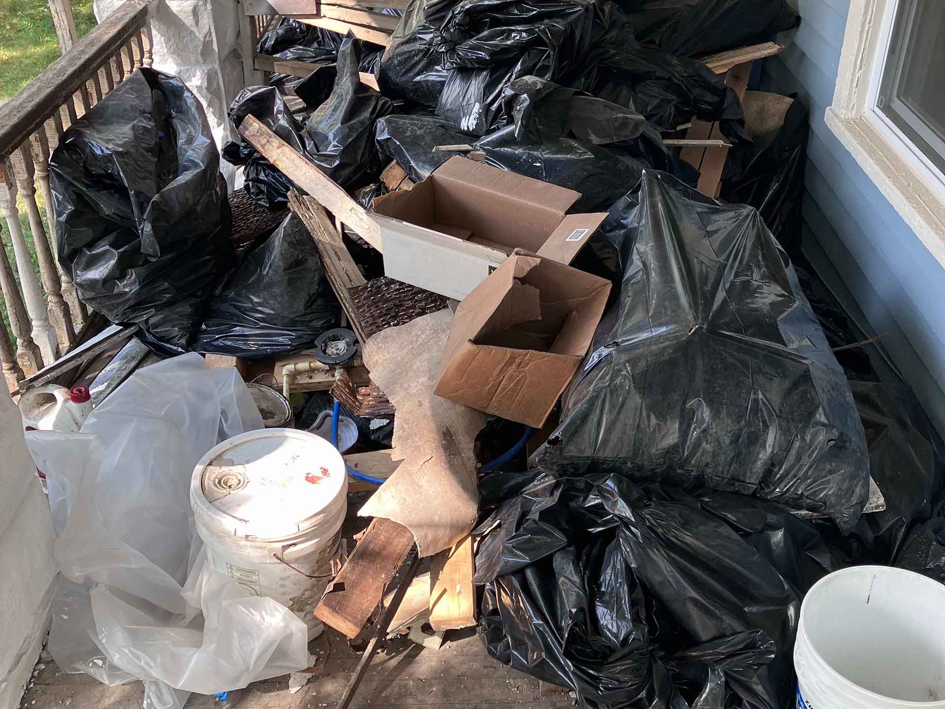 About Construction Debris Removal | Black Diamond
